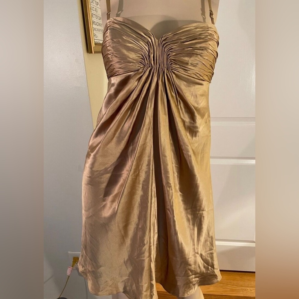 Laundry by Shelli Segal 100% Silk Gold Dress size 12